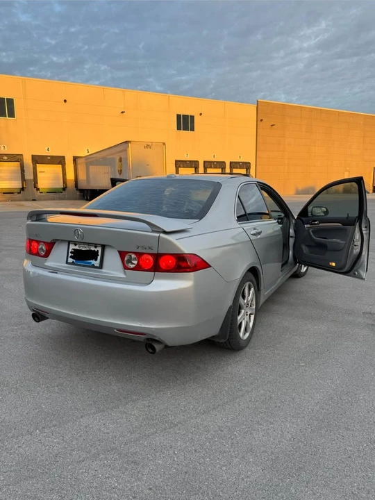 2005 Acura TSX 1st Gen - Image 4 of 16