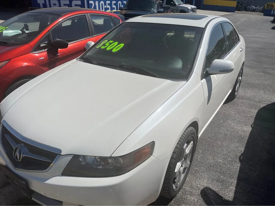 2005 Acura TSX 1st Gen - Image 2 of 7