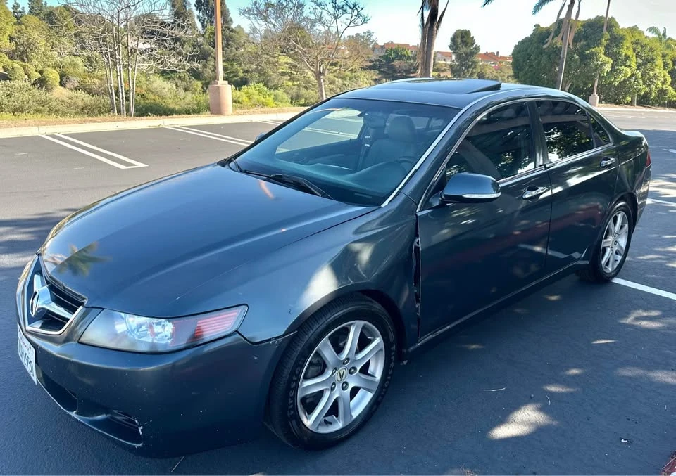 2005 Acura TSX 1st Gen - Image 2 of 9