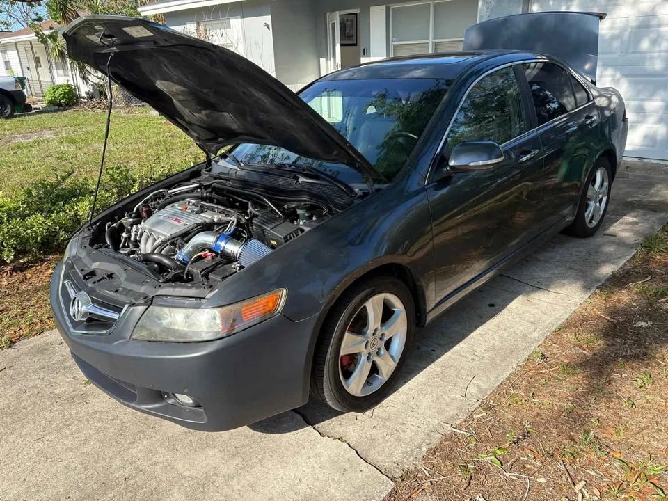 2005 Acura TSX 1st Gen - Image 8 of 15