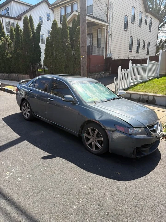 2005 Acura TSX 1st Gen - Image 2 of 5