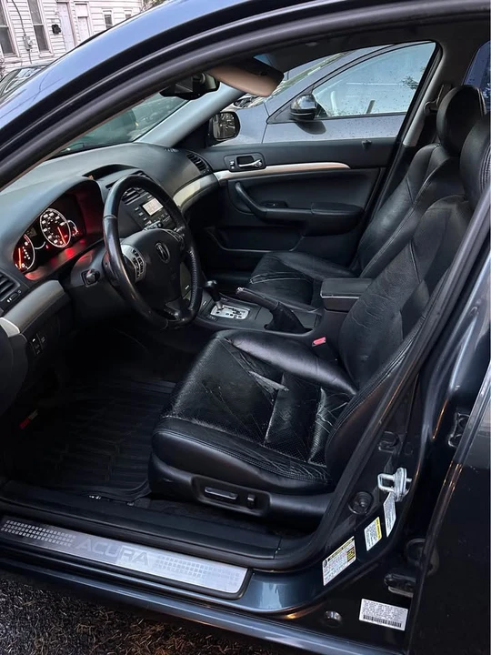 2005 Acura TSX 1st Gen - Image 8 of 18