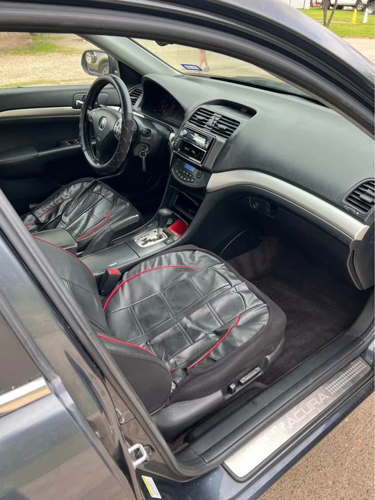 2005 Acura TSX 1st Gen - Image 3 of 4