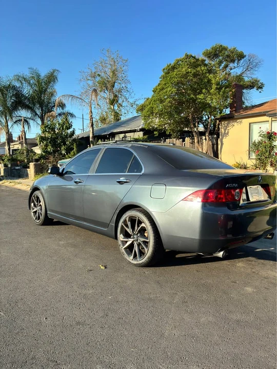 2005 Acura TSX 1st Gen - Image 2 of 10
