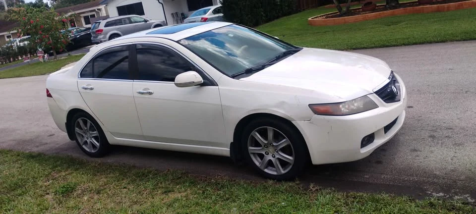 2005 Acura TSX 1st Gen - Image 7 of 10