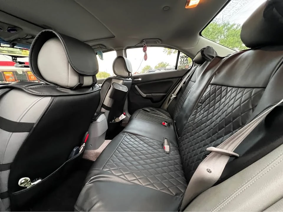 2005 Acura TSX 1st Gen - Image 5 of 7