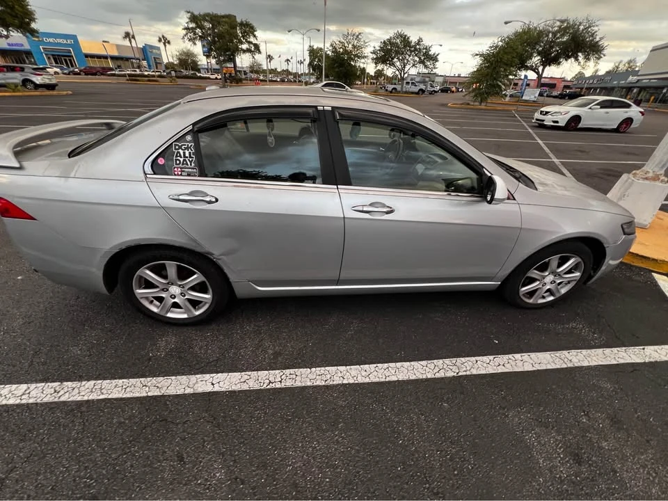 2005 Acura TSX 1st Gen - Image 2 of 7