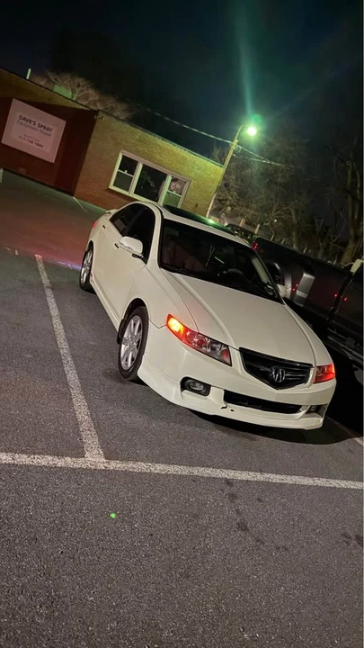 2005 Acura TSX 1st Gen - Image 4 of 13