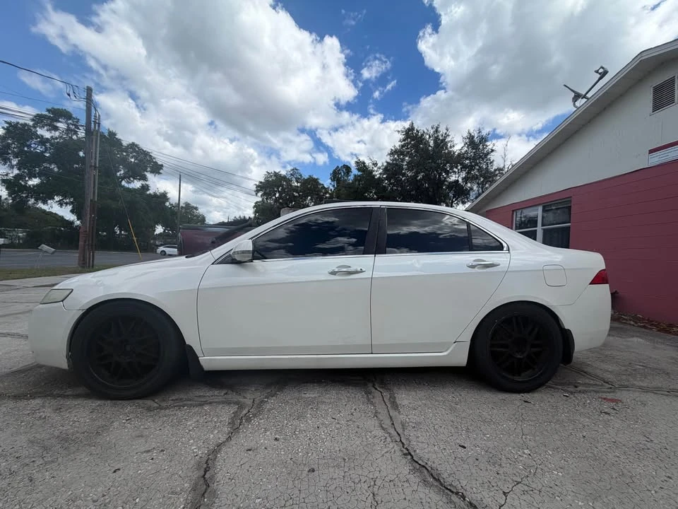 2005 Acura TSX 1st Gen - Image 2 of 11