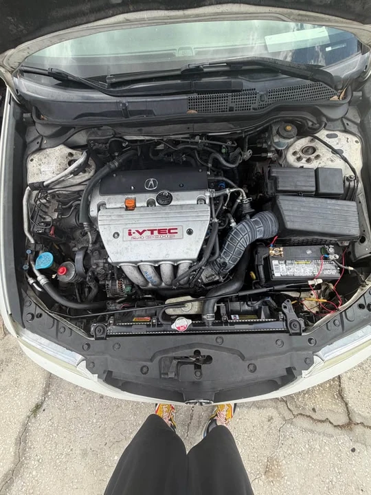 2005 Acura TSX 1st Gen - Image 6 of 11