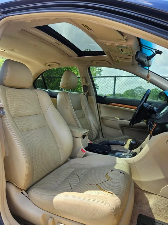 2005 Acura TSX 1st Gen - Image 8 of 12