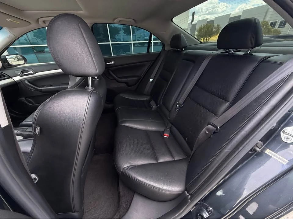 2005 Acura TSX 1st Gen - Image 14 of 15