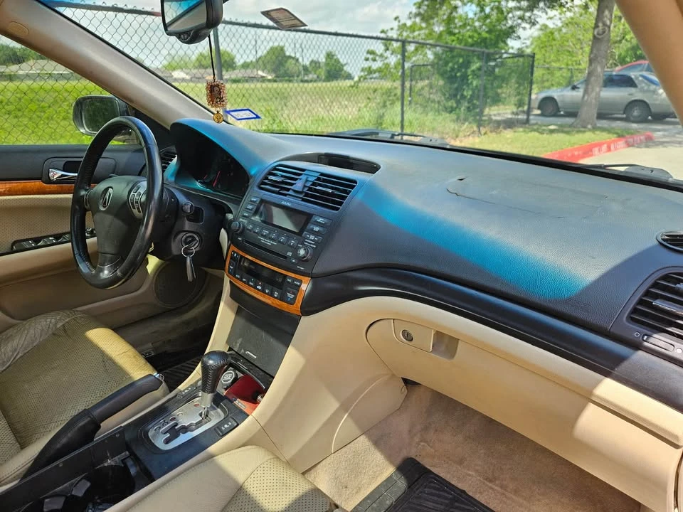 2005 Acura TSX 1st Gen - Image 9 of 12