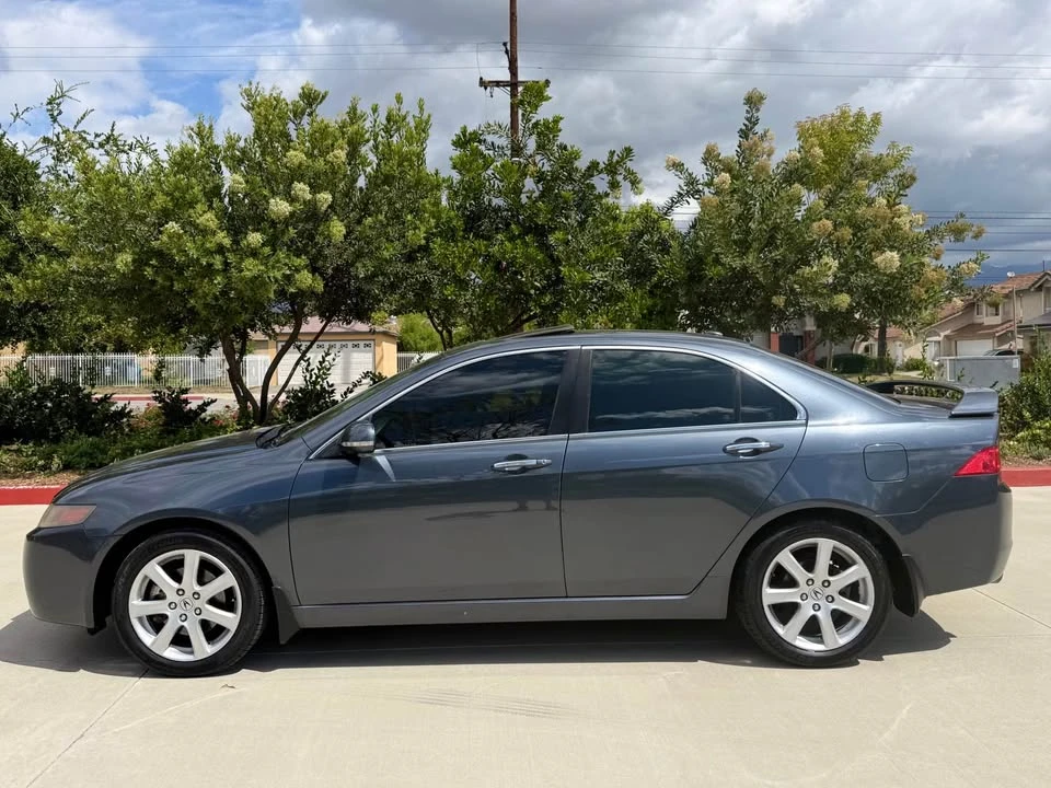 2005 Acura TSX 1st Gen - Image 2 of 15