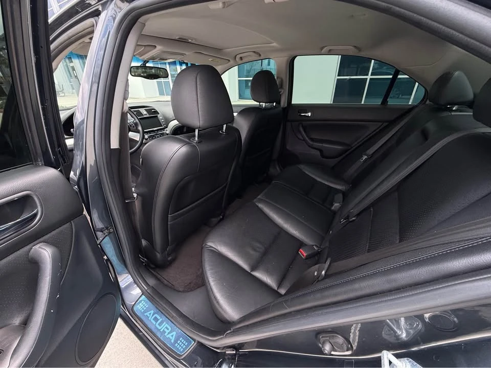 2005 Acura TSX 1st Gen - Image 13 of 15