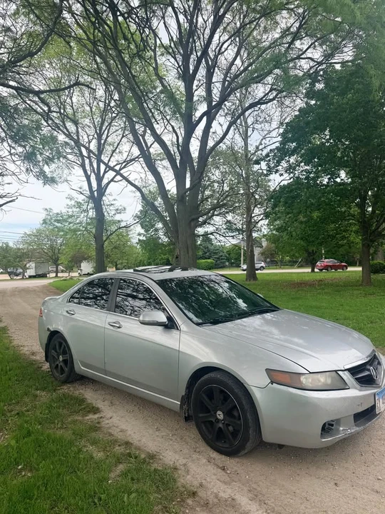 2005 Acura TSX 1st Gen - Image 2 of 7