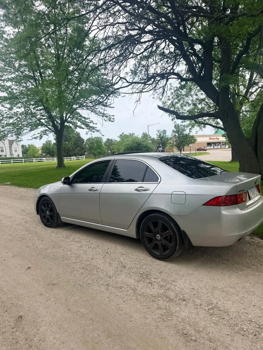 2005 Acura TSX 1st Gen - Image 3 of 7