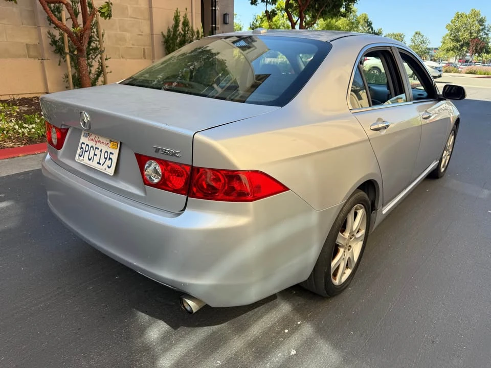 2005 Acura TSX 1st Gen - Image 3 of 12