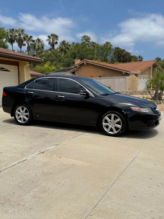 2005 Acura TSX 1st Gen - Image 5 of 9