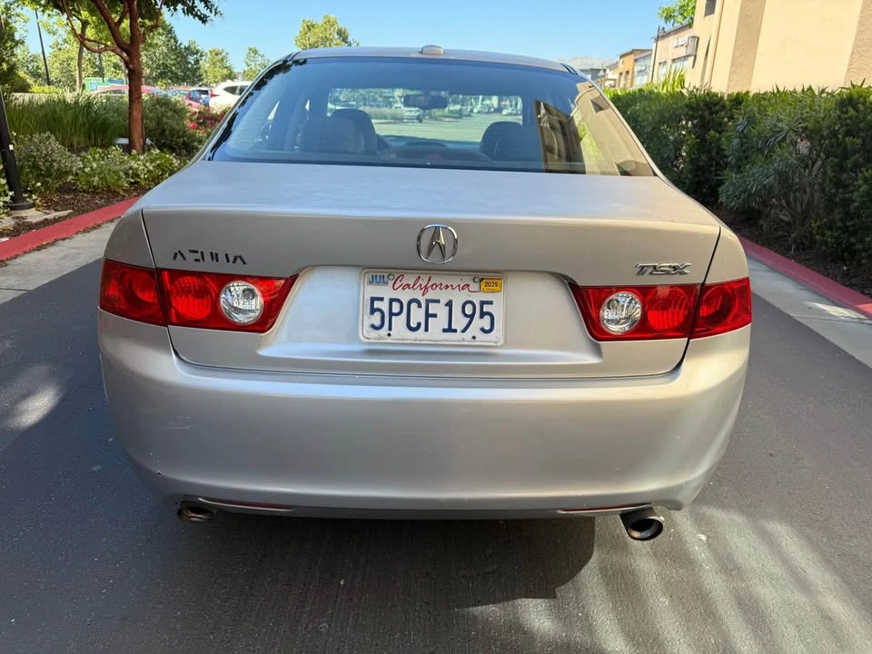 2005 Acura TSX 1st Gen - Image 2 of 12