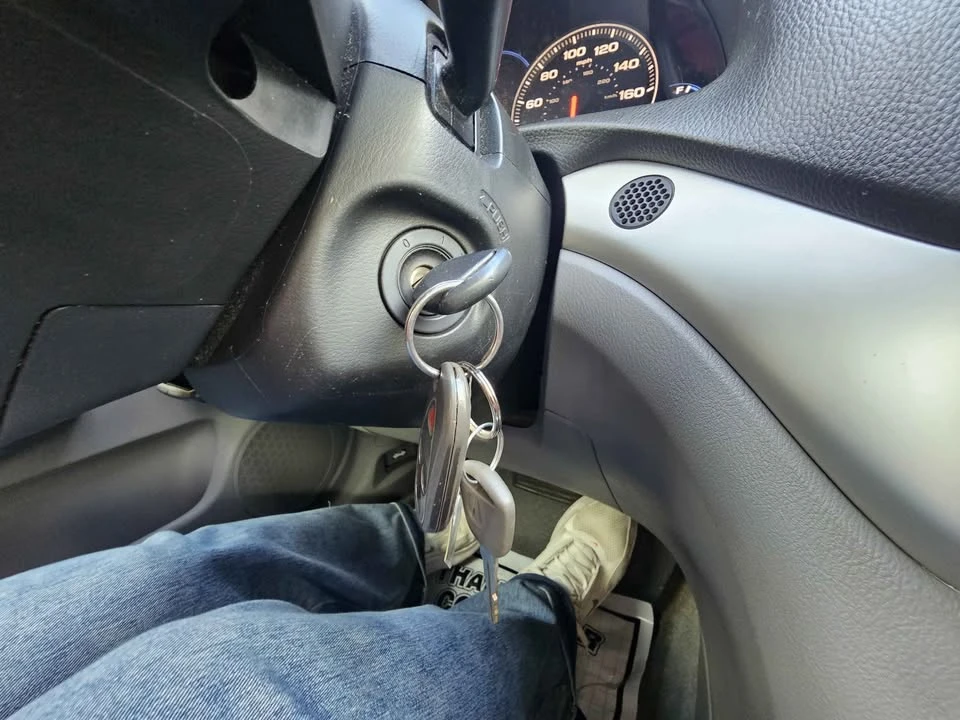 2005 Acura TSX 1st Gen - Image 12 of 18