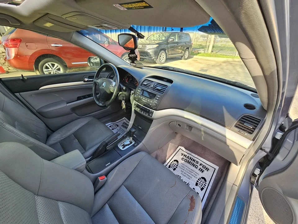2005 Acura TSX 1st Gen - Image 9 of 18