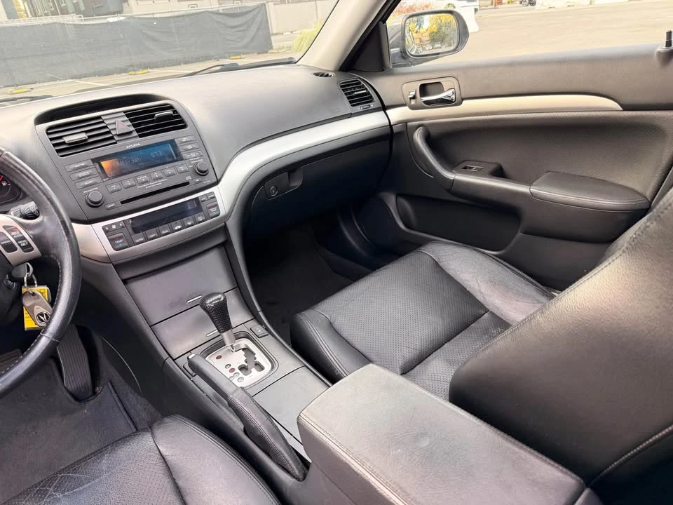 2005 Acura TSX 1st Gen - Image 16 of 19