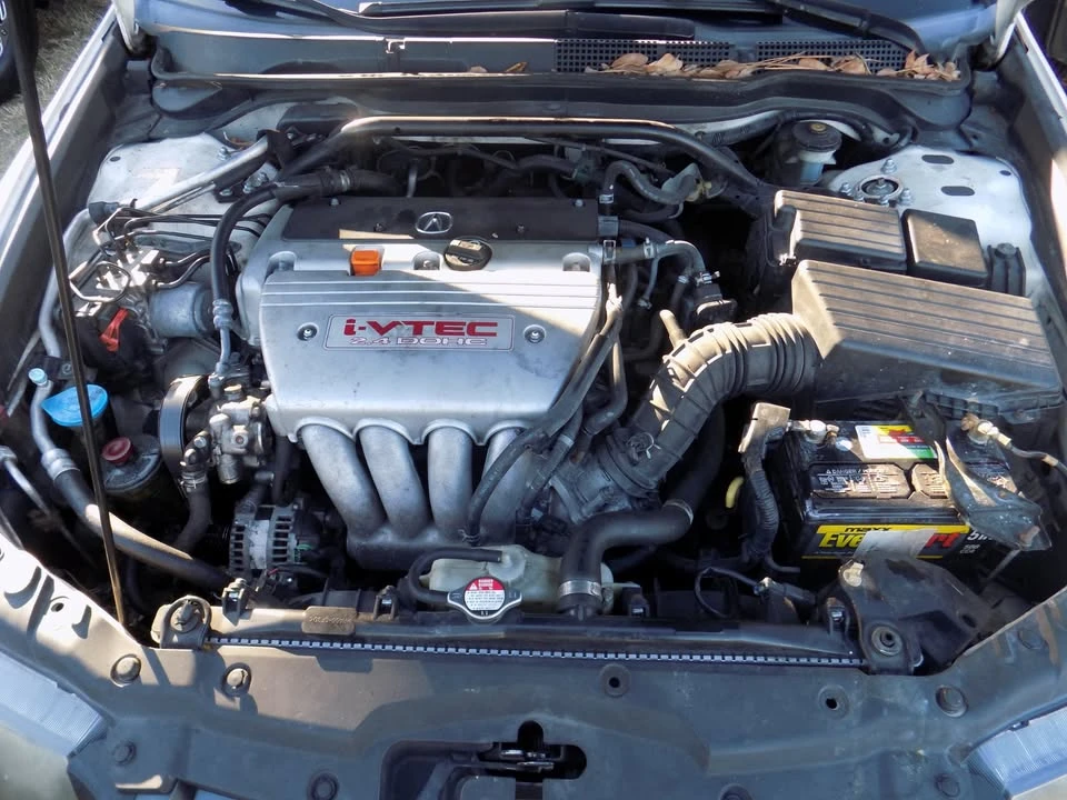 2005 Acura TSX 1st Gen - Image 12 of 18