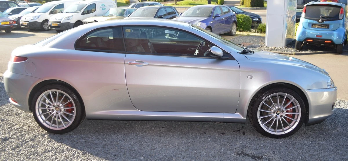 2005 Alfa Romeo GT - Image 4 of 30