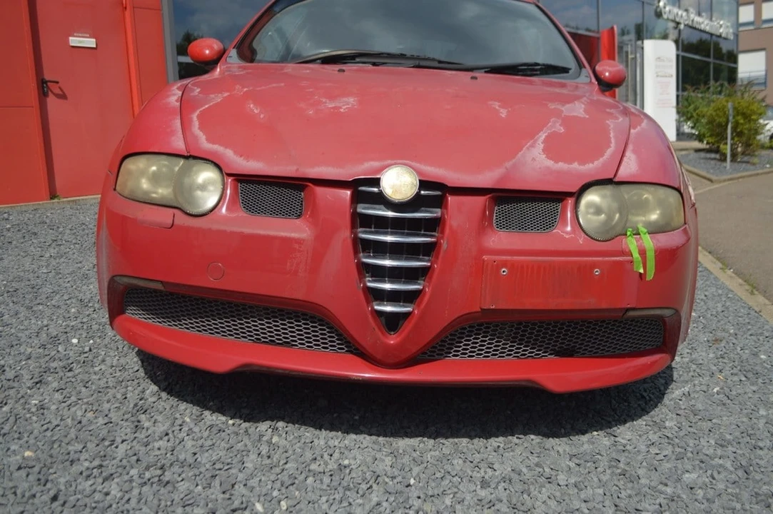 2005 Alfa Romeo 147 - Image 7 of 30
