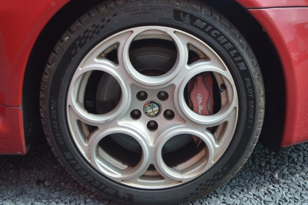 2005 Alfa Romeo 147 - Image 12 of 30