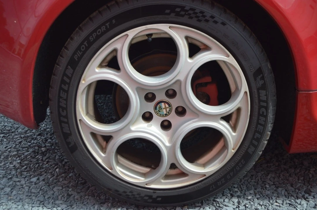 2005 Alfa Romeo 147 - Image 13 of 30