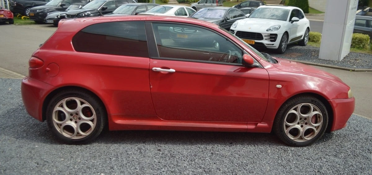 2005 Alfa Romeo 147 - Image 6 of 30