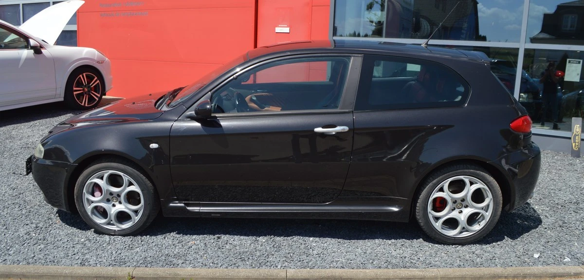 2005 Alfa Romeo 147 GTA - Image 4 of 30