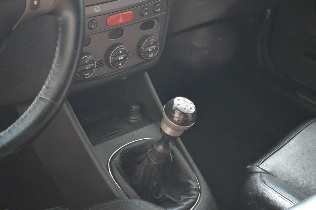 2005 Alfa Romeo 147 GTA - Image 17 of 30