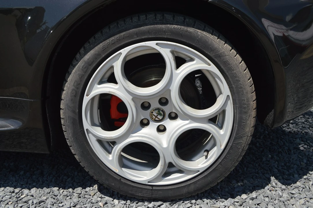 2005 Alfa Romeo 147 GTA - Image 12 of 30