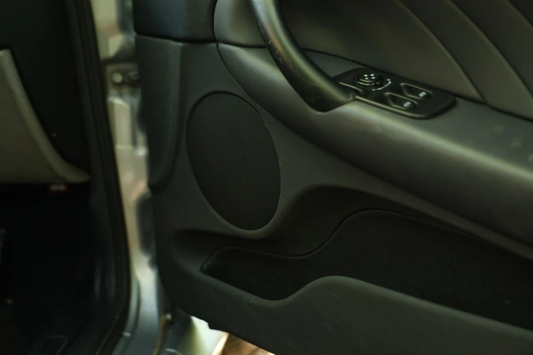 2005 Alfa Romeo GT - Image 28 of 30