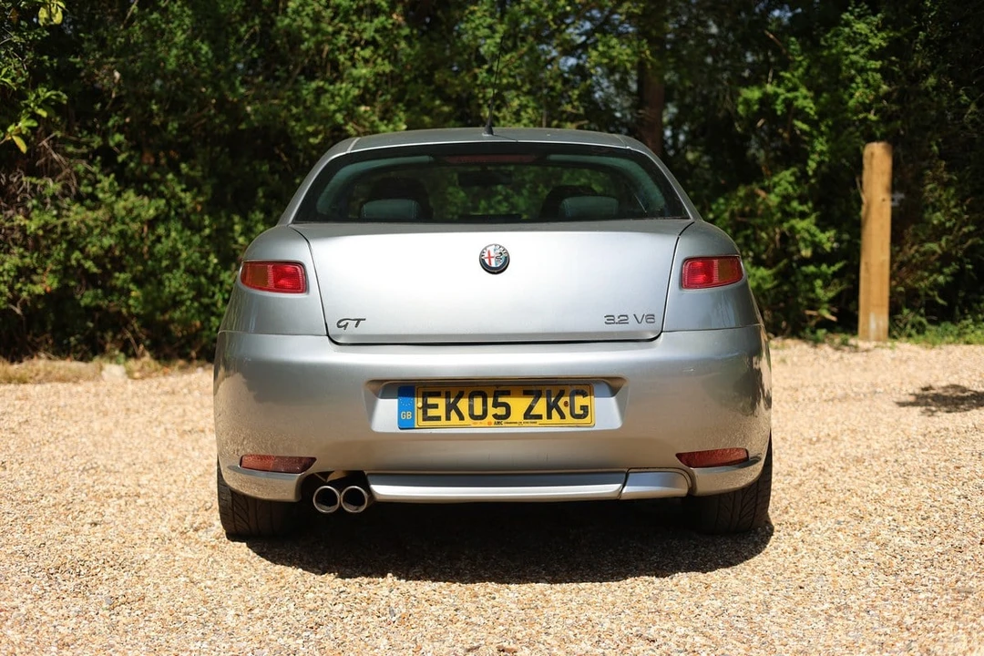 2005 Alfa Romeo GT - Image 5 of 31