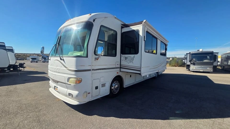 2005 Alfa Leisure RVs - Image 6 of 16
