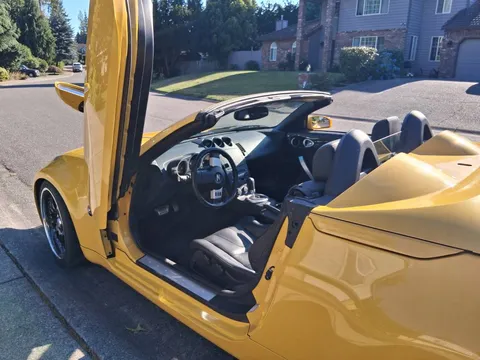 2005 Nissan 350Z Convertible Anniversary Edition