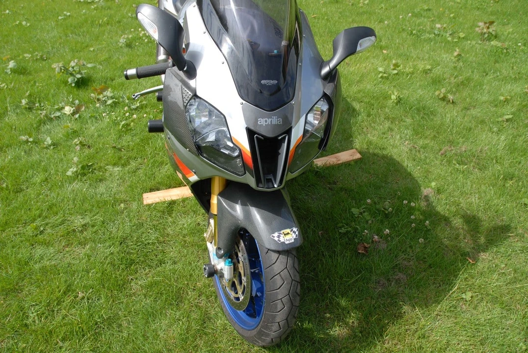 2005 Aprilia - Image 6 of 21