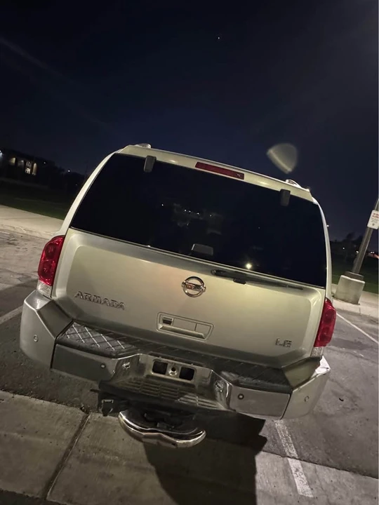 2005 Nissan Armada - Image 6 of 6
