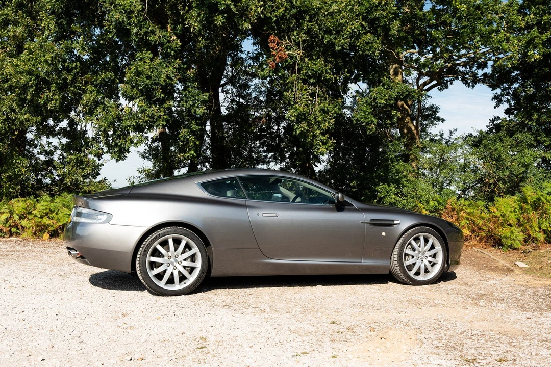 2005 Aston Martin DB9 - Image 18 of 30