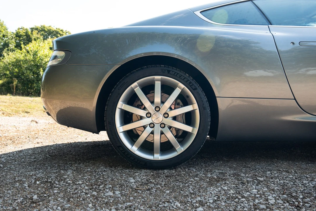 2005 Aston Martin DB9 - Image 26 of 30