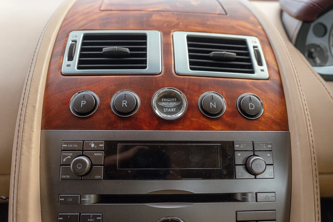 2005 Aston Martin DB9 - Image 30 of 30