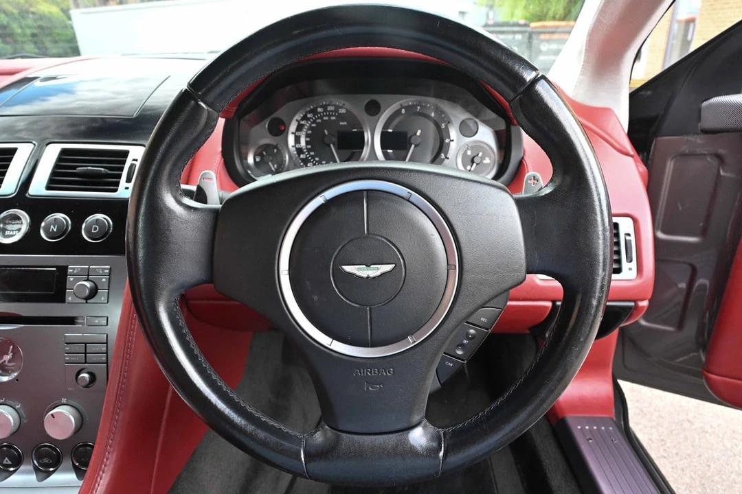 2005 Aston Martin DB9 - Image 28 of 30