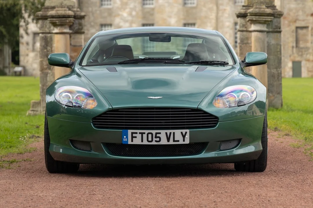 2005 Aston Martin DB9 - Image 15 of 30
