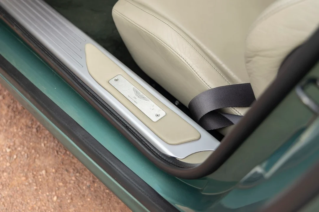 2005 Aston Martin DB9 - Image 27 of 30