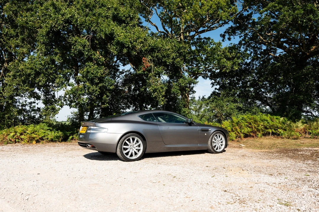 2005 Aston Martin DB9 - Image 17 of 30