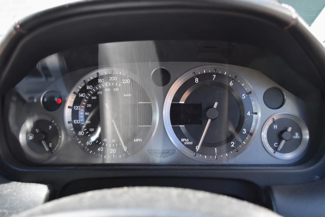 2005 Aston Martin DB9 - Image 19 of 30